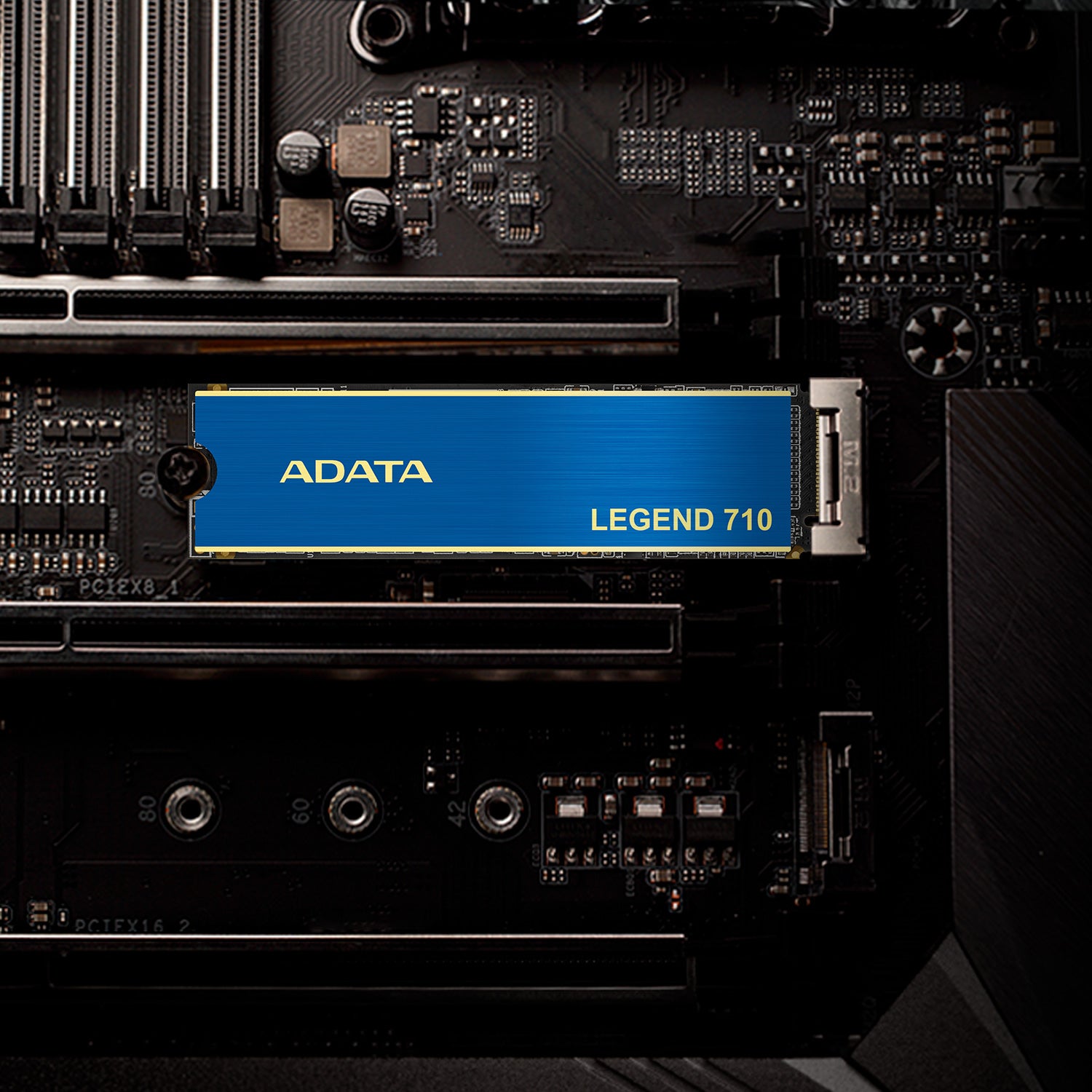 Adata legend 710 | 512 gb | pcie 3. 0 x4 nvme 1. 4 | 2400/1000 mb/s | m. 2 2280 ssd disk 2 Adata legend 710 nvme ssd vgrajen v matično ploščo